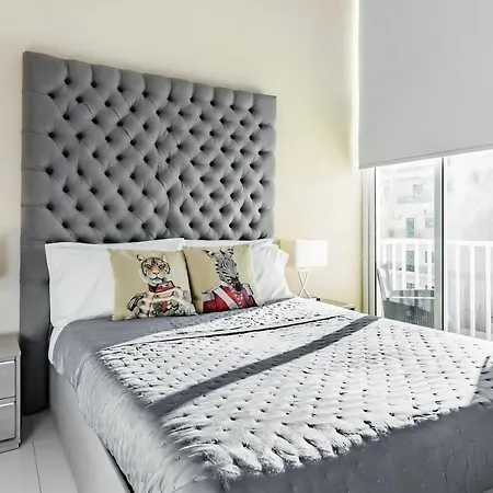 Award Winning St Julians Apartament *