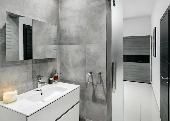 Award Winning St Julians * Saint Julian's