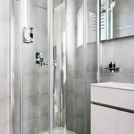 Award Winning St Julians *